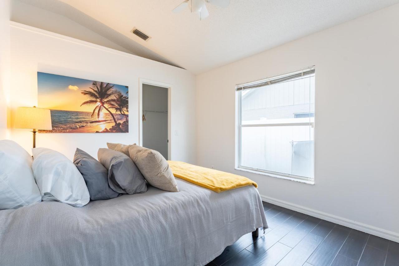 Сasa de vacaciones East Getaway - 3br/2bth - *pool *parking